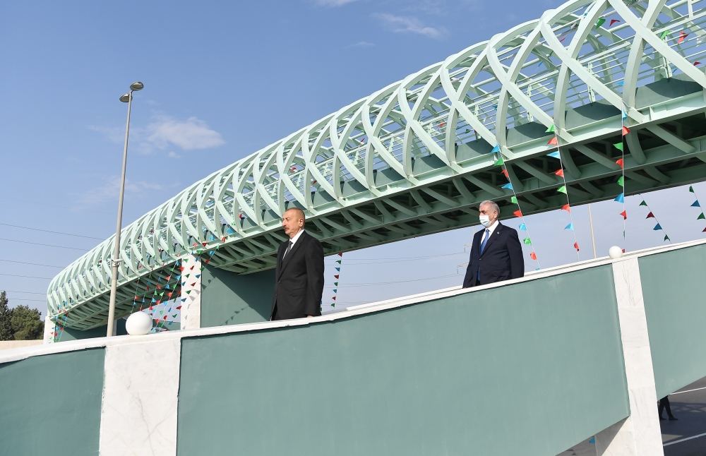 President Ilham Aliyev inaugurates overhead pedestrian crossing on Mardakan-Zughulba highway (PHOTO)
