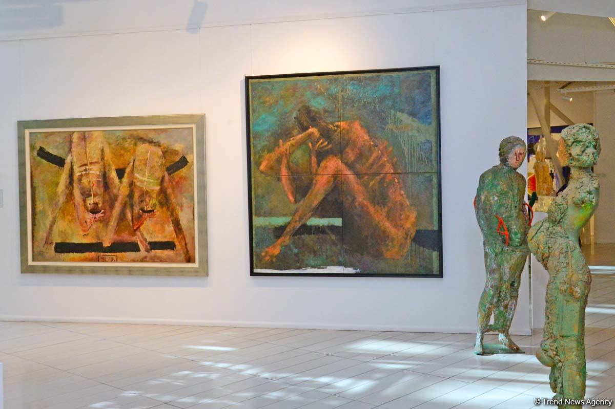 Увлекательное путешествие по Музею современного искусства в Баку (ФОТОРЕПОРТАЖ)
