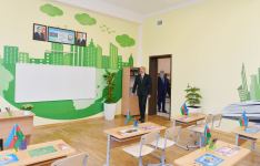 Президент Ильхам Алиев принял участие в открытии школы номер 154 в поселке Амирджан (ФОТО)