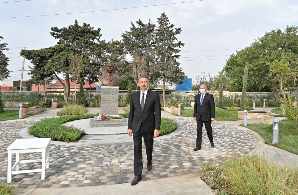 President Ilham Aliyev views conditions created in park named after Murtuza Mukhtarov in Amirjan (PHOTO)