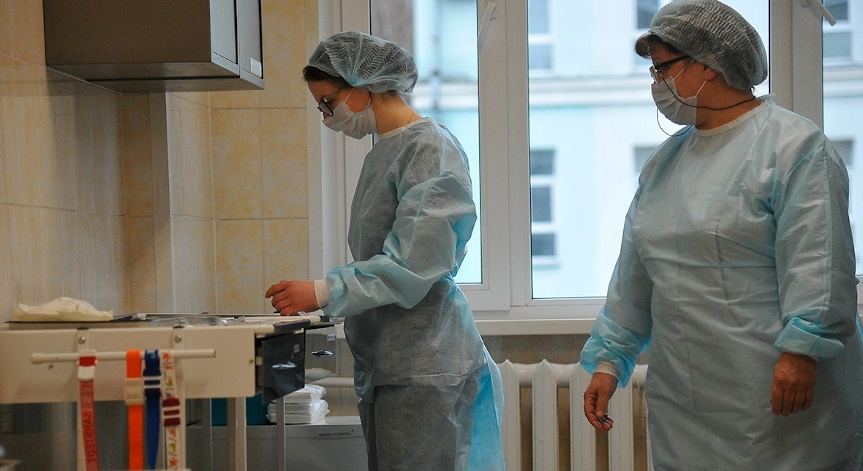 В Москве за сутки умерли 77 пациентов с коронавирусом
