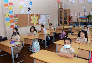 Крайне важно носить маску и соблюдать социальную дистанцию – Минобразования Азербайджана
