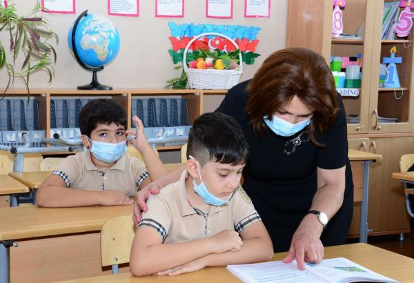 Минобразования Азербайджана о вакцинации учителей