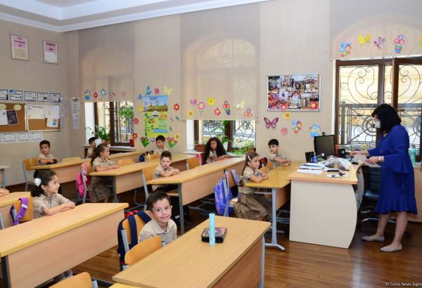 К оценке работы школ в Азербайджане будут привлекаться и учащиеся