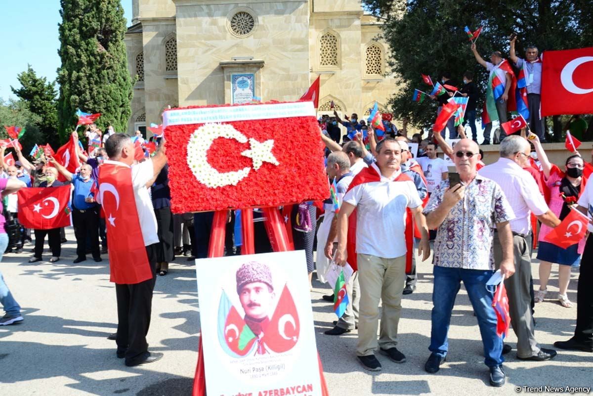 Azerbaijan's Baku hosts rally in support of Turkey (PHOTO)