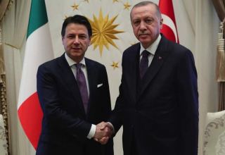 Эрдоган провел переговоры с премьером Италии