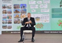 Президент Ильхам Алиев принял участие в церемонии закладки фундамента морских операций на месторождении «Абшерон» (ФОТО/ВИДЕО) (версия 2)