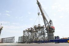 President Ilham Aliyev attends groundbreaking ceremony of Absheron field offshore operations (PHOTO)