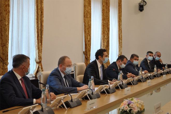 Глава МИД Азербайджана встретился с вице-спикером грузинского парламента (ФОТО)