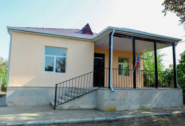 Семьям шехидов и инвалидам Карабахской войны предоставлено еще 19 квартир и частных домов (ФОТО)