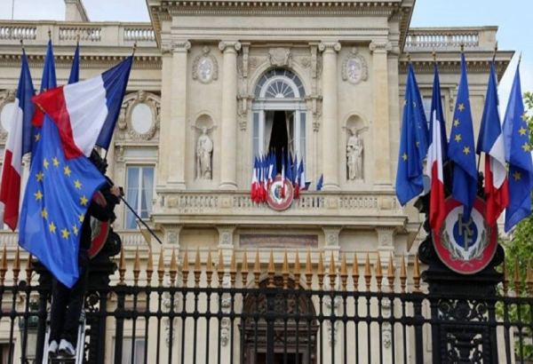 Франция приветствует итоги трехсторонней встречи в Брюсселе - МИД