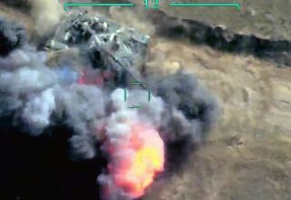Azerbaijani army destroys two more Armenian tanks (VIDEO)