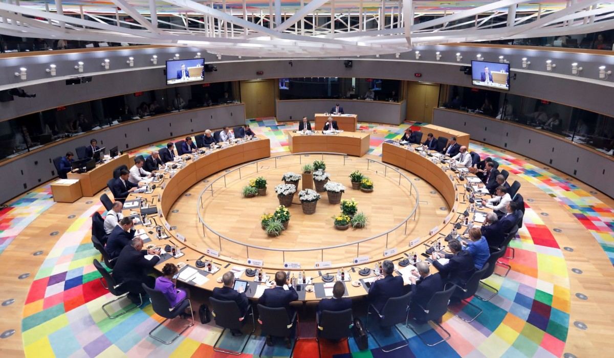 Совет ЕС поручил ЕК представить оценку заявок Украины, Грузии и Молдовы на членство в ЕС