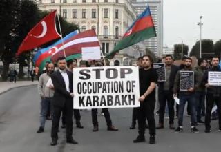 Riqada Azərbaycan Ordusuna dəstək yürüşü keçirilib