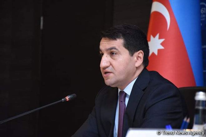 Правительство Азербайджана готово предоставить армянской общине Карабаха хорошие условия для жизни - помощник Президента