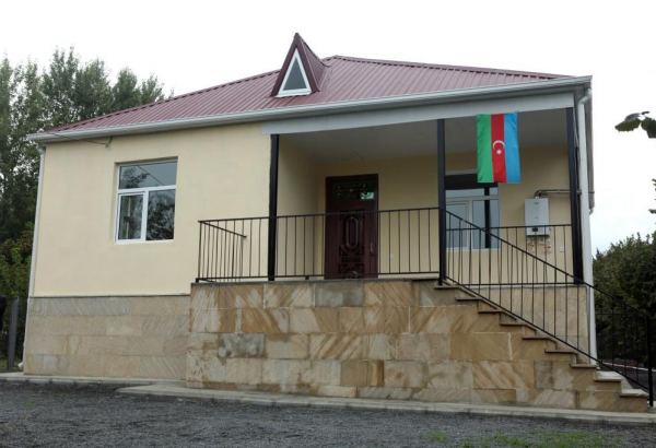 В Балакене, Огузе и Шеки семьям шехидов и инвалидам Карабахской войны предоставлены частные дома (ФОТО)