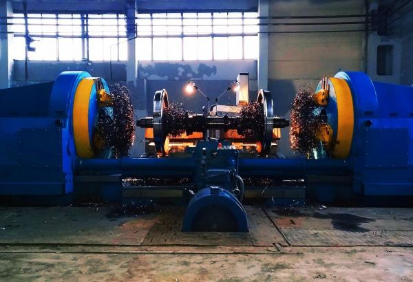 New wheel lathe installed at Uzbek railway workshop