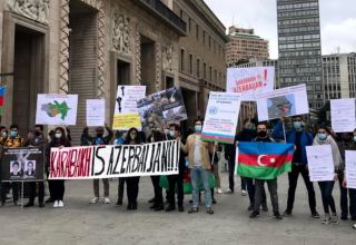 В Милане прошла акция протеста против захватнической политики Армении