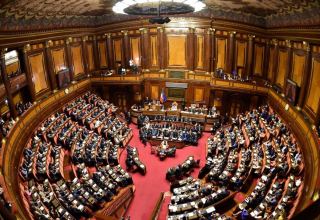 В парламенте Италии начинаются выборы президента страны
