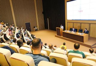 В Азербайджан прибыли до 50 азербайджанских медиков, работающих и учащихся в Турции (ФОТО)