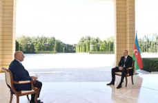 Президент Ильхам Алиев дал интервью турецкому телеканалу Haber Türk (ФОТО) (версия 2)