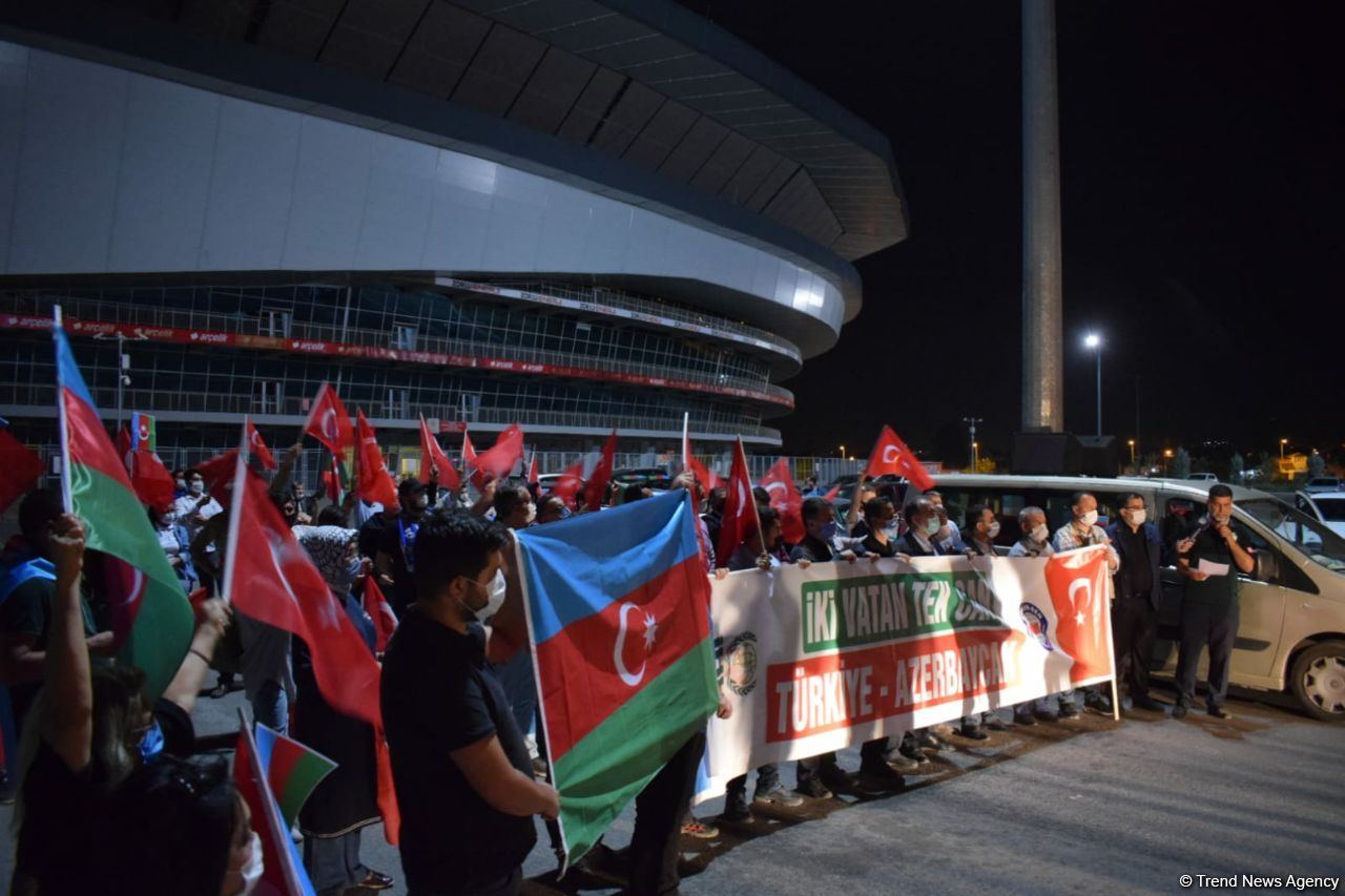 Rally held in Turkey in support of Azerbaijan (PHOTO)