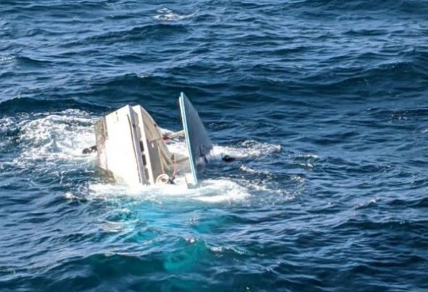 Yunanıstanın Lesbos adasında gəmi batıb, 14 nəfər itkin düşüb
