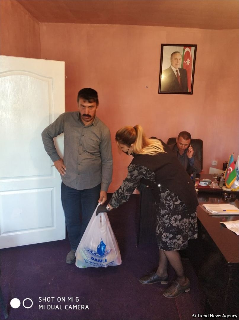 Deputat Sevil Mikayılovanın təşəbbüsü ilə Xudatda əsgər ailələrinə yardım paylanılıb (FOTO)