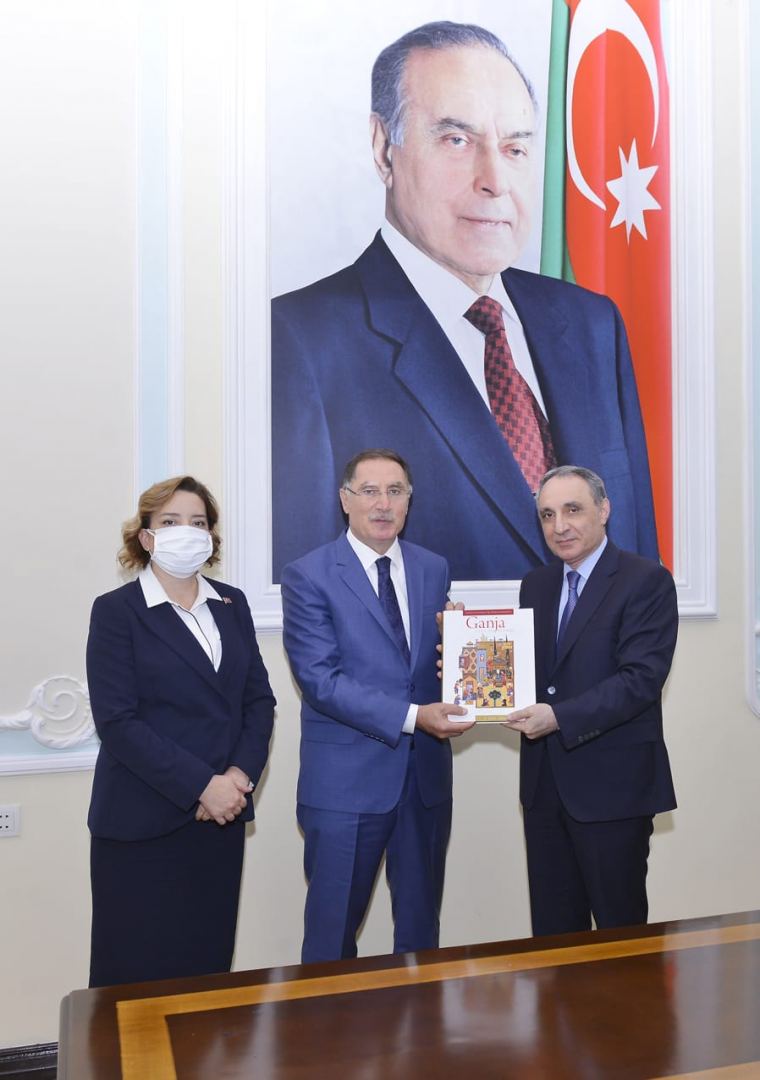 Kamran Əliyev Türkiyənin Baş Ombudsmanı ilə görüşüb (FOTO)