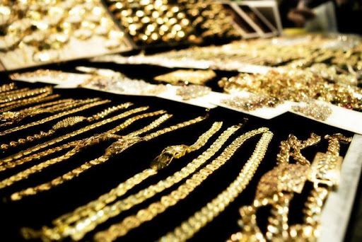 Russia almost halves jewelry imports from Turkey