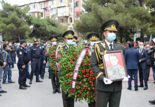 Азербайджанский военнослужащий Дмитрий Солнцев похоронен во второй Аллее шехидов (ФОТО)