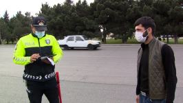Sumqayıtda polis maskadan istifadəyə nəzarəti gücləndirdi (FOTO)
