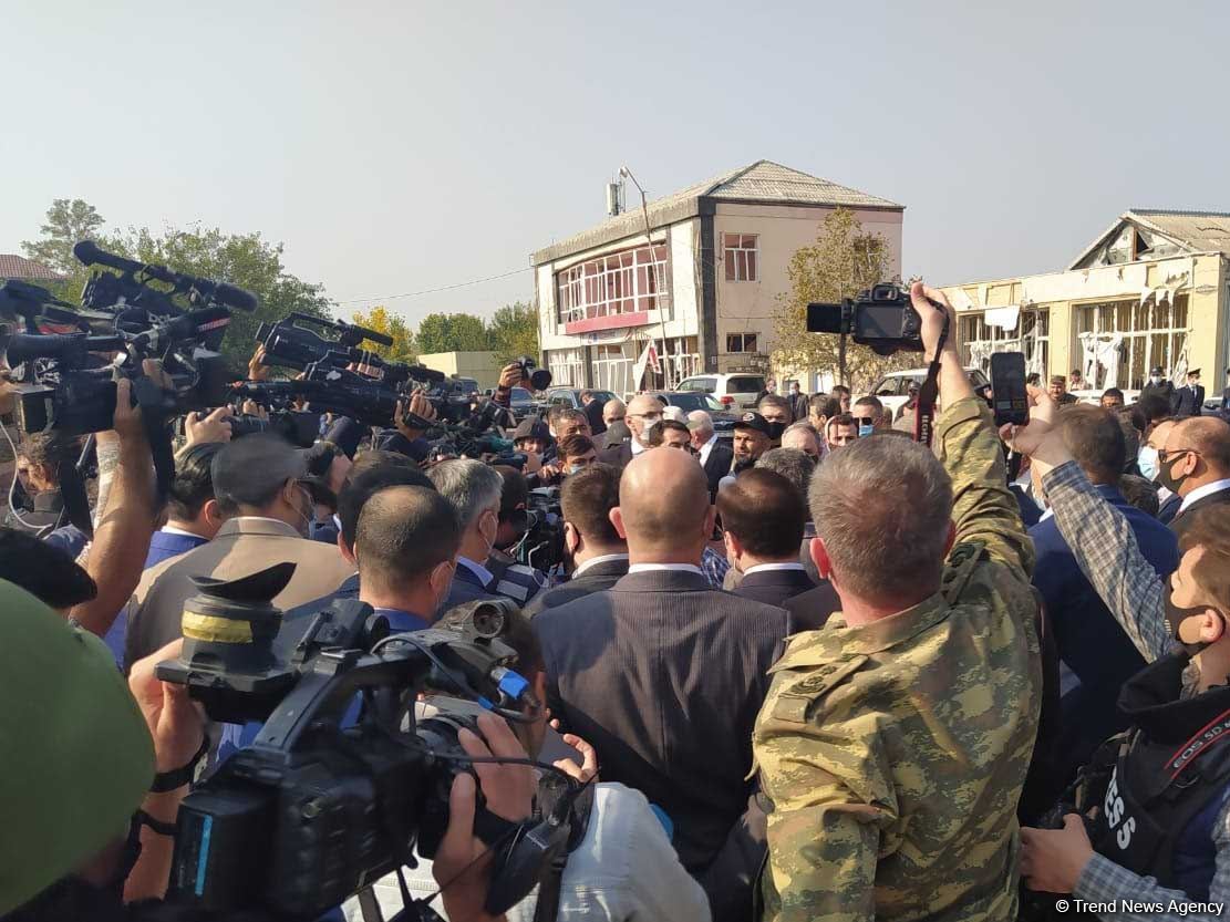 Assistant to Azerbaijani President arrives in Barda, Tartar together with diplomatic corps (PHOTO)