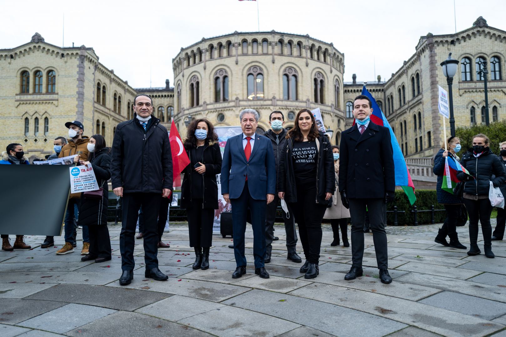 Azerbaijanis in Norway hold rally before parliament, condemning Armenian terror (PHOTO)