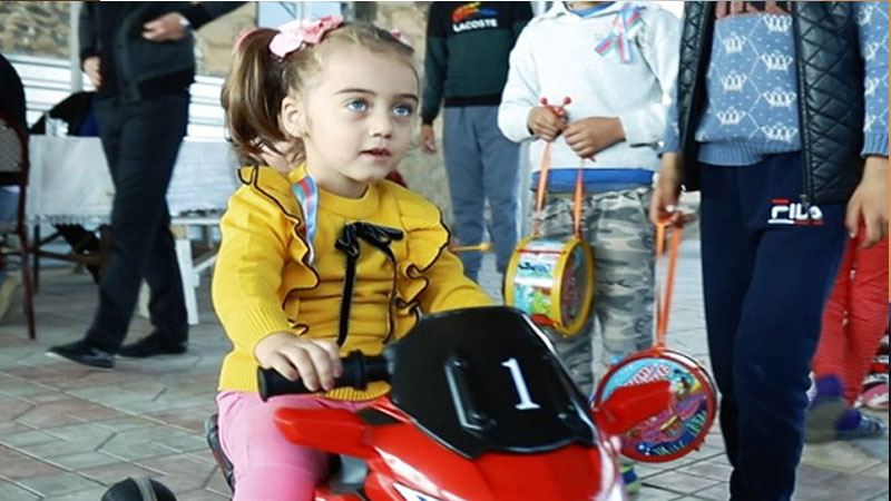 Вопрос в связи с ребенком, потерявшим обоих родителей из-за армянского террора в Гяндже, находится под контролем Омбудсмена