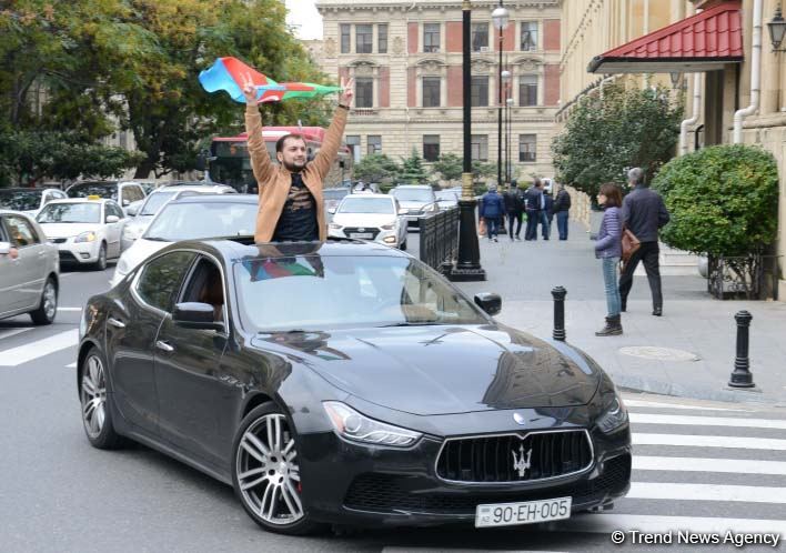 Азербайджан празднует победу в Отечественной войне и восстановление исторической справедливости (ФОТО)