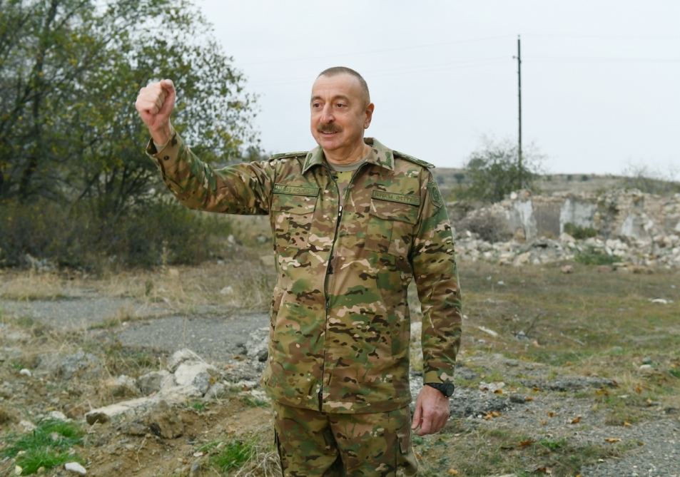 Президент Ильхам Алиев: Главарь хунты прятался в бункере, не мог даже и носа высунуть наружу