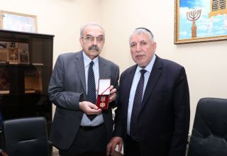 Джалал Аббасов награжден орденом Национального героя Альберта Агарунова (ФОТО)