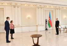 Президент Ильхам Алиев принял верительные грамоты новоназначенного посла Нидерландов в Азербайджане