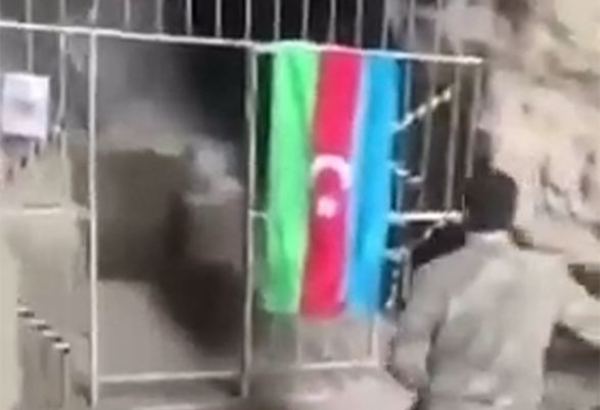 Azerbaijani servicemen share footage from Azykh Cave (VIDEO)