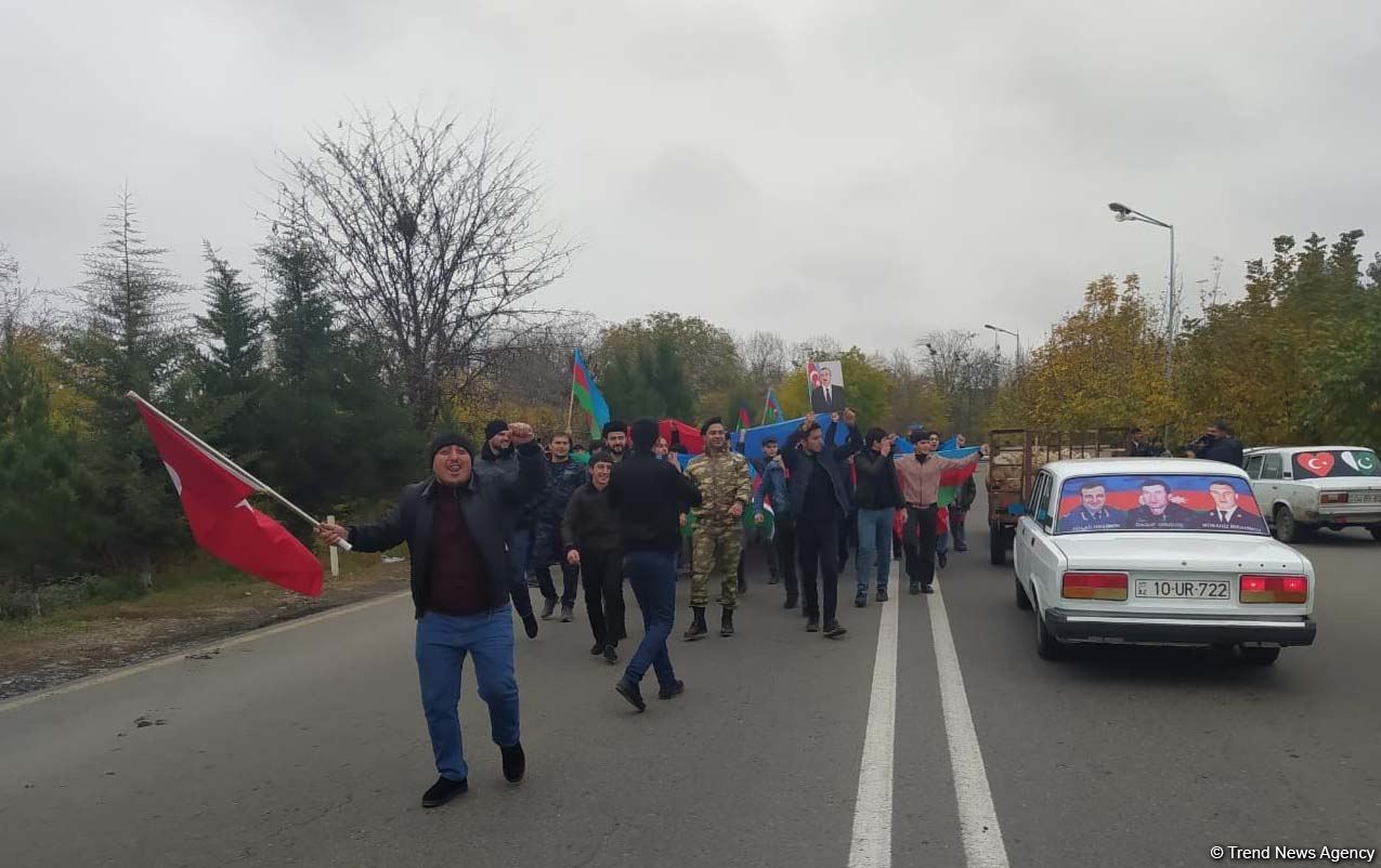 Ağdamda bayram yürüşü keçirilib (FOTO) - Gallery Image