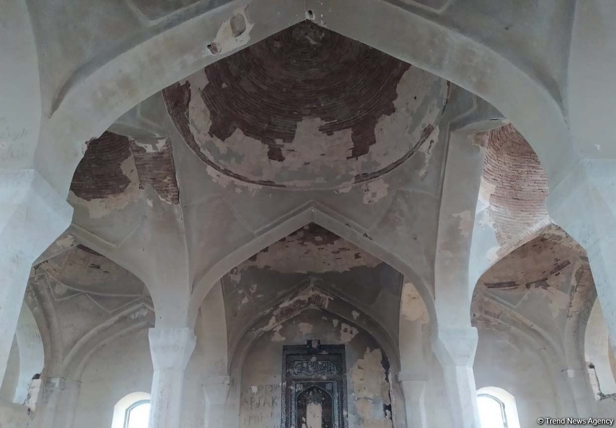 В Агдамской мечети, спустя 27 лет, совершен намаз (ВИДЕО, ФОТО)