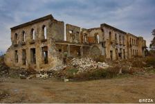 Я был шокирован, увидев город-призрак - всемирно известный фотограф показал разрушенный армянскими вандалами Агдам (ФОТО)