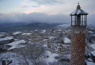 Азербайджанские радиоканалы будут вещать в Нагорном Карабахе и на прилегающих территориях