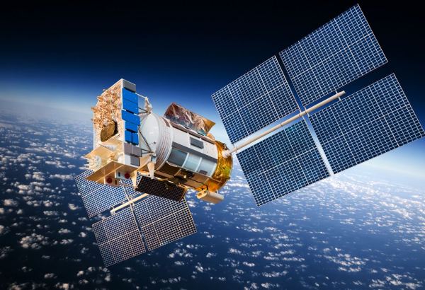 Азеркосмос обеспечил спутниковым интернетом ЮКГ