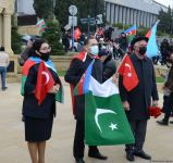 Лачинцы посетили Аллею шехидов в Баку (ФОТО)
