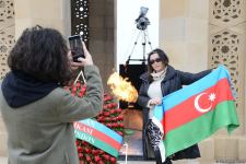 Azerbaijani public reveres memory of martyrs of Karabakh conflict (PHOTO)