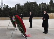 Azerbaijani, Turkish presidents pay tribute to Azerbaijani martyrs (PHOTO)
