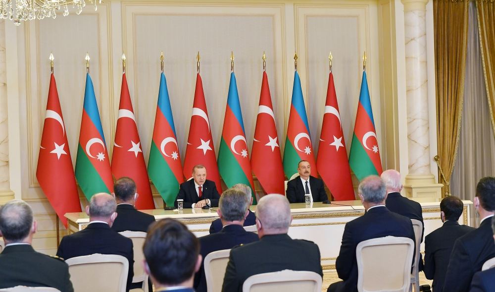 Azerbaijani, Turkish presidents make joint press statements (PHOTO)