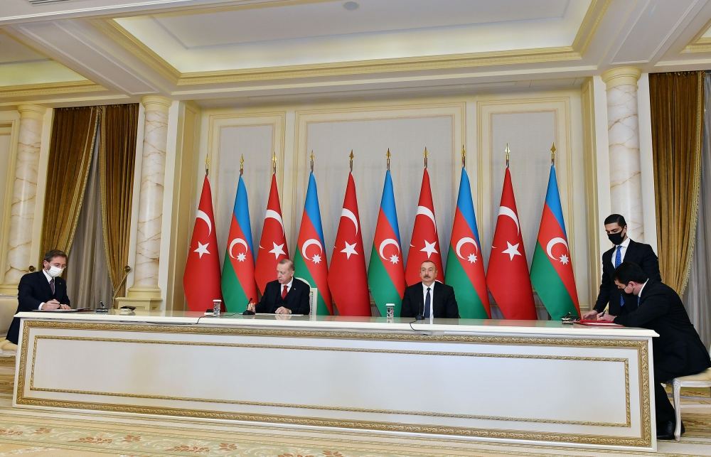 Подписаны азербайджано-турецкие документы (ФОТО) (версия 2)